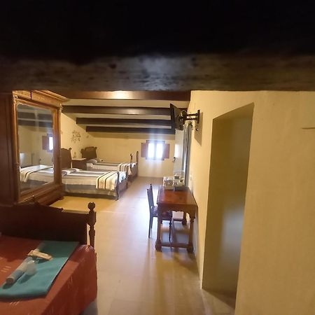 Hostal Rural Mas Blanc San Martin de Centellas Luaran gambar