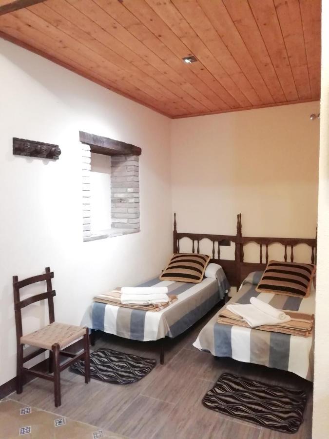 Hostal Rural Mas Blanc San Martin de Centellas Luaran gambar