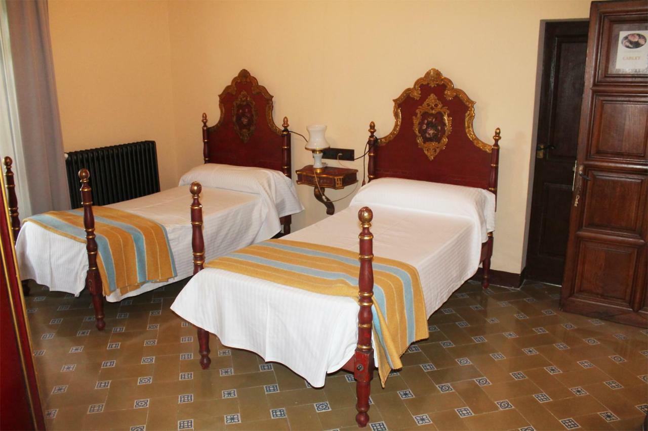 Hostal Rural Mas Blanc San Martin de Centellas Luaran gambar